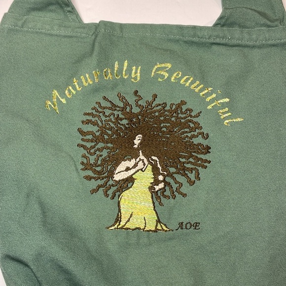 Naturally Beautiful Green 100% Cotton Tote - Picture 1 of 10